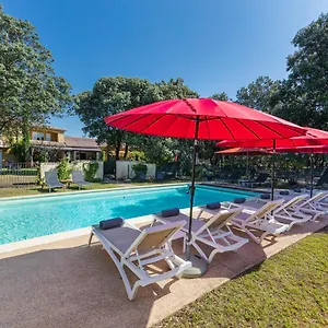 Hotel Logis La Bastide De & Restaurant 